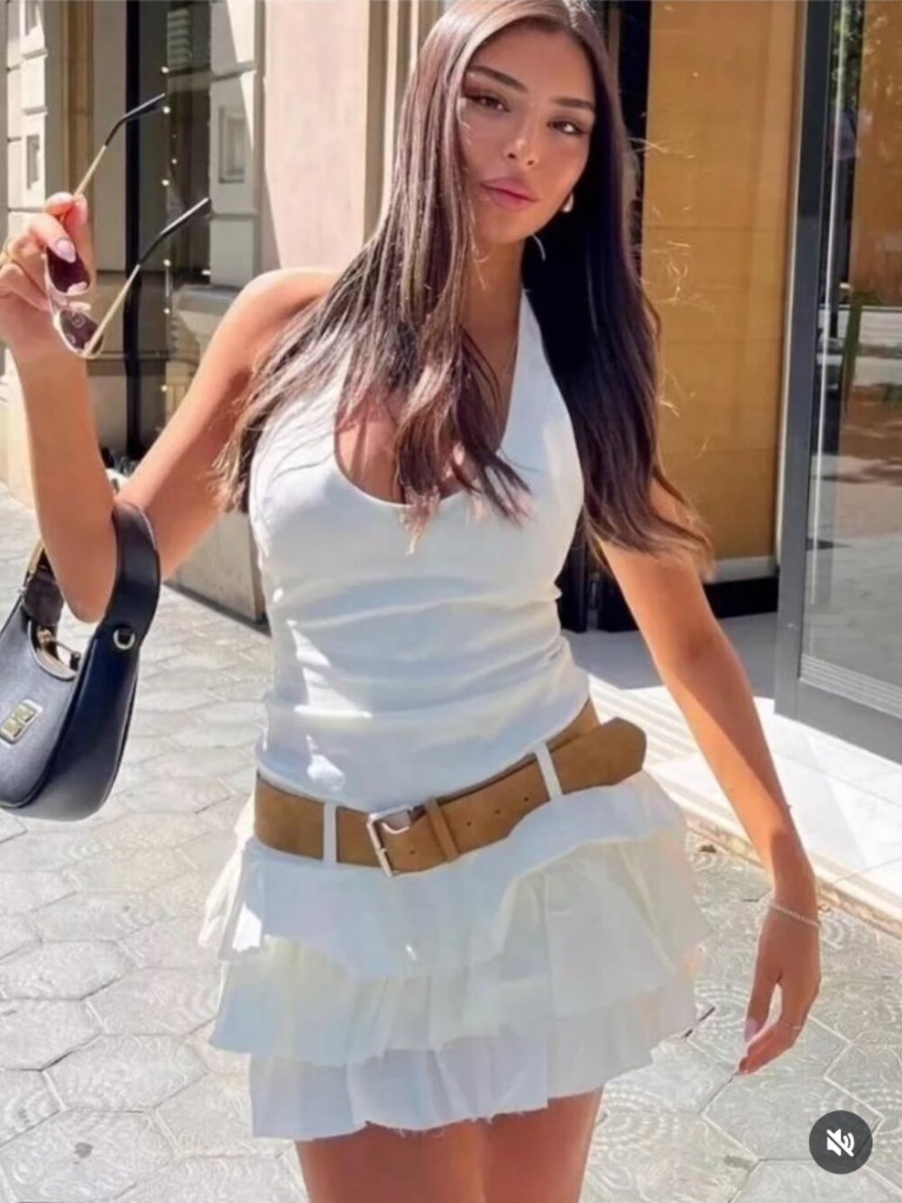 Gorgeous Zara white halter style dress with tiered/ruffled skirt. Y2k - Picture 3 of 16